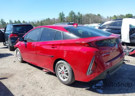 2022 Toyota Prius Prime Limited z USA, uszkodzony, nr VIN JTDKAMFP8N3212636